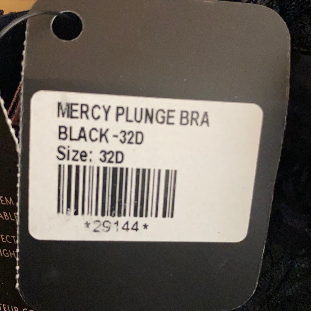 Agent Provocateur Mercy plunge bra size 32D - Picture 6 of 6